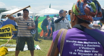 Mais da metade dos brasileiros já presenciou ato de racismo